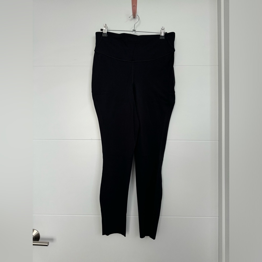 LULULEMON Base Pace leggings 25”